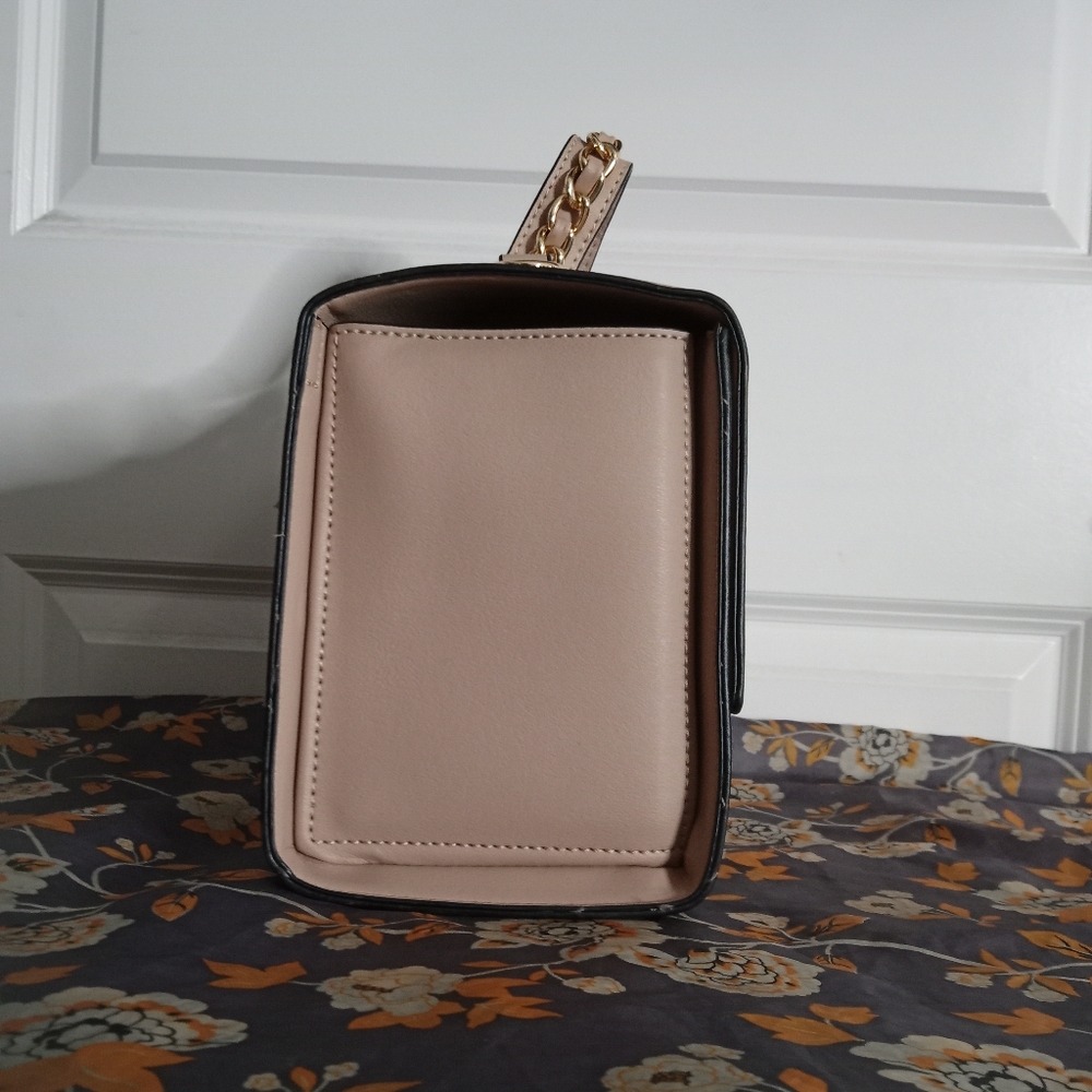 $$$ Dollar Sign Handbag - Picture 5 of 8
